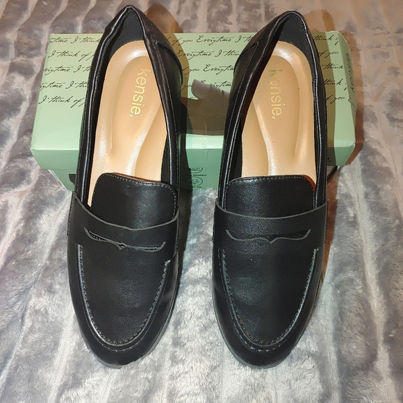 Kensie Black Leather Penny Loafers - Picture 1 of 7